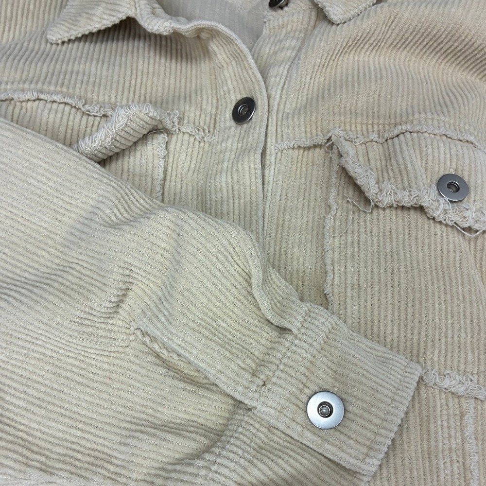 New In Beige Corduroy Shacket - M - Raw Hem Button Down Boho Western - Picture 11 of 14